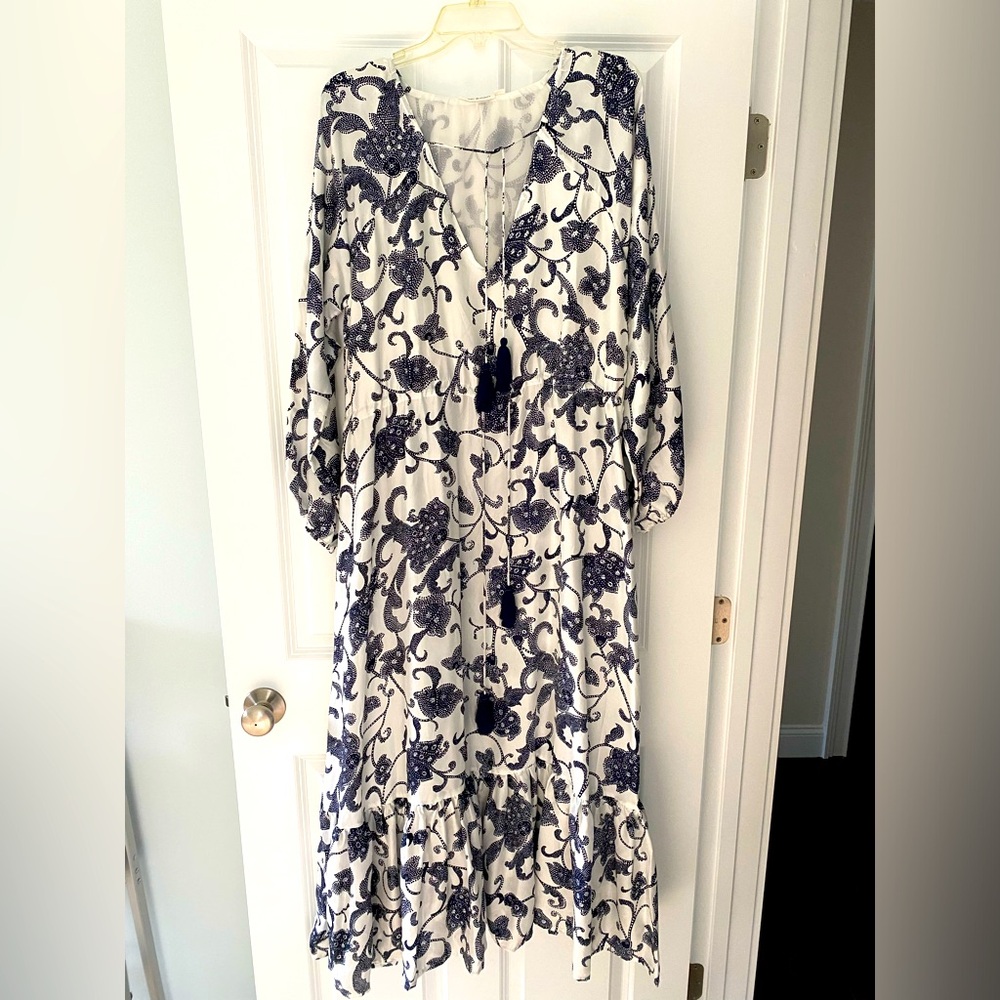 Beautiful silk roller rabbit dress with tags